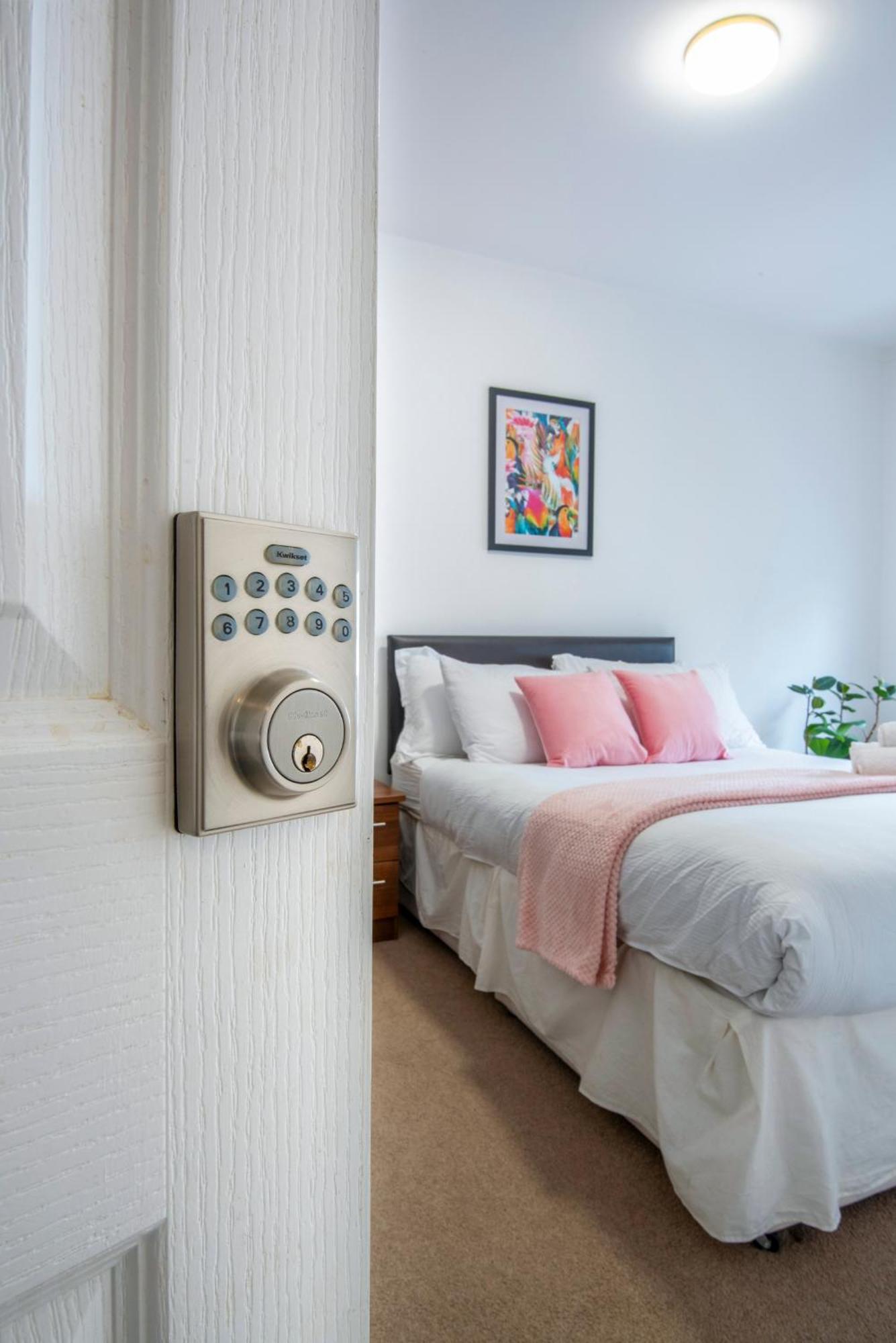 Dazzling Room Near Paddington/Elizabeth Stn London Exterior foto